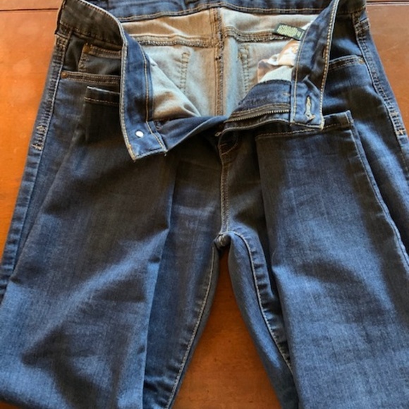 truth and theory jeans canada